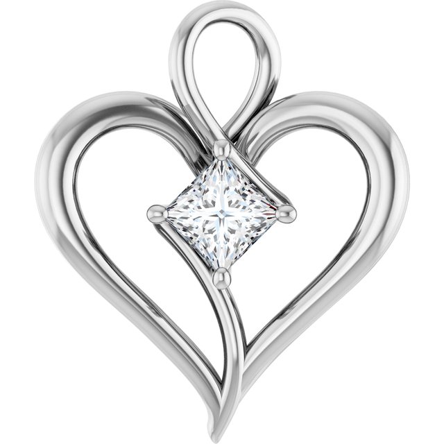 Dije de corazón con 3/8 ct total de diamantes naturales